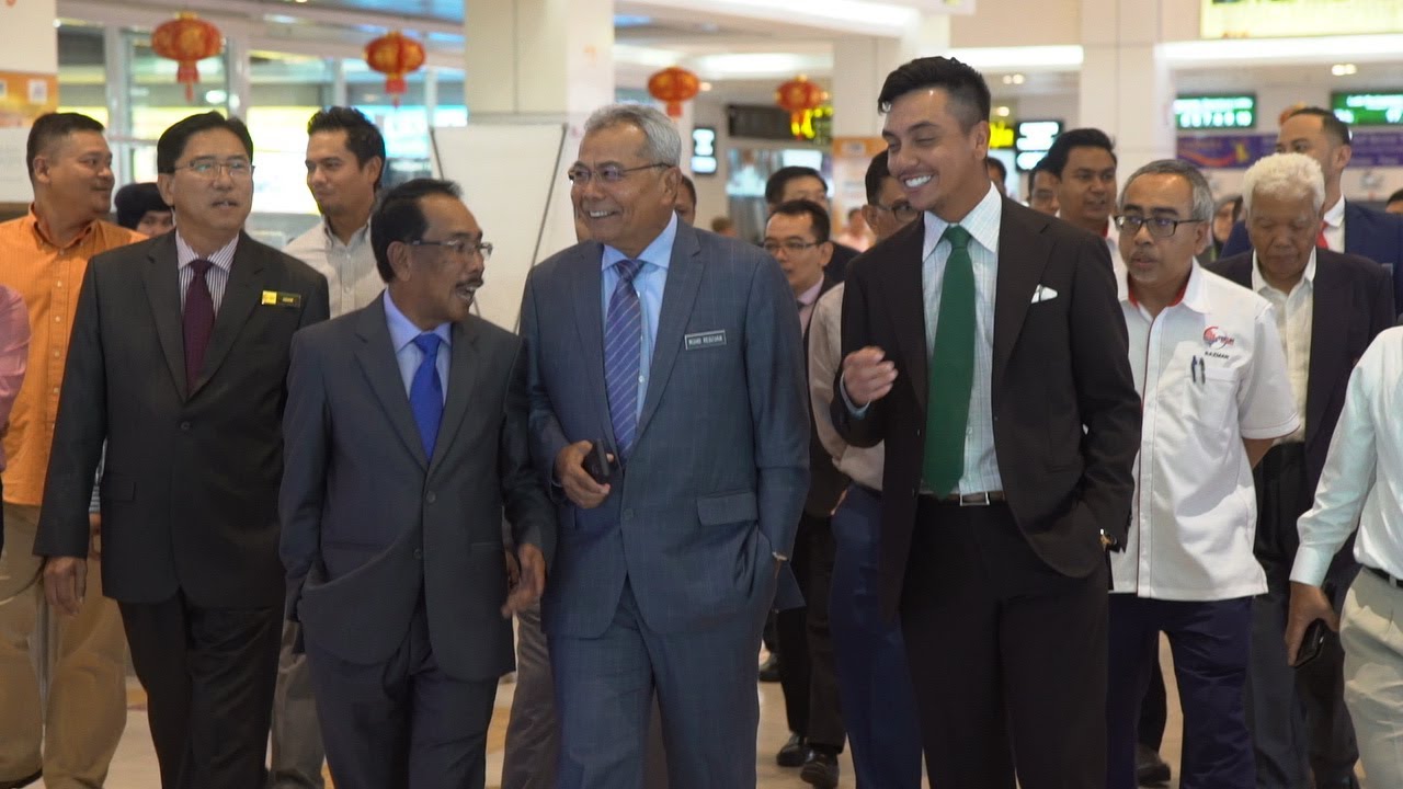 Majlis Perasmian TEKUN Mart TBS