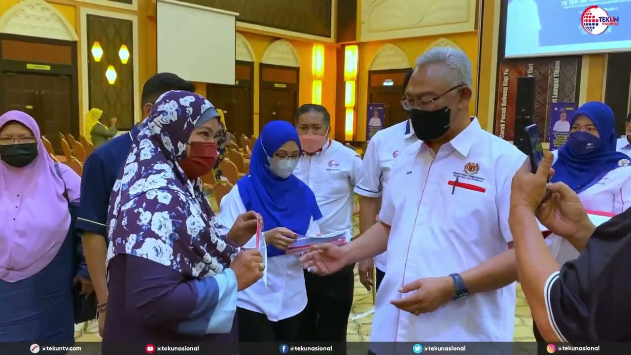 Majlis Penyerahan Geran (BBKM) Terengganu
